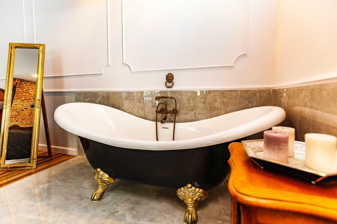 Royal Apartment Λοτζ Εξωτερικό φωτογραφία